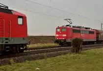 Begegnung der 151 015-0 und 143 583-3 bei Allerheiligen am 16.2.2013