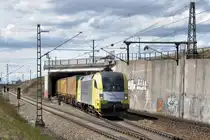 ES64U2-011 am 21.04.12 bei Waldtrudering/M�nchen