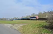 Ersatz RE 3226 mit dem f�hrendem BDt EWII 50 85 82-33 921-6 bei Ausfahrt in Olten, 03.03.2013.