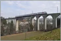 RE3737 schaffhausen nach Z�rich HB mit einem neuen KISS RABe 511.0 auf der Eglisauer Rheinbr�cke. (08.03.2013)