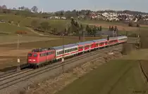 Im zarten Alter von 55 Jahren ist 115 198-4 noch immer auf Deutschlands Schienen unterwegs. Am 8. M�rz 2013 war sie als Zuglok am Pbz 2460 von M�nchen nach Stuttgart eingesetzt. Bei Uhingen konnte ich daher diese Aufnahme machen.