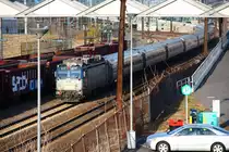 Philadelphia, USA, 03/03/13 : AMTRAK 917 verl�sst Philly's 30th St. Station mit einem Northeast Regional Richtung Washington