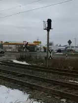 Vorsignal von Samtens f�r die Z�ge aus Richtung Bergen/R�gen am 20.Dezember 2012.
