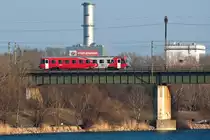 5047 090  Manfred  pendelte am 03.03.2013 zwischen Marchegg und Wien Hauptbahnhof. Hier als R 2577 auf der Ostbahnbr�cke.