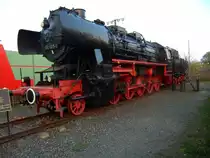 Museumslokomotive 052 8015-3 (DR 52 - Reko) nahe des Bahnhofes von Lehrte am 19. Januar 2008