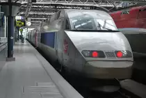 TGV 4524 nach Marseille Saint-Charles wartet am 2. Juni 2012 im Br�sseler S�dbahnhof (Bruxelles-Midi) auf Abfahrt.