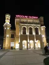Hauptbahnhof Breslau (Wroclaw) nach dem Umbau am 24. August 2012 fr�h zwischen 1:30 und 2:00 Uhr
