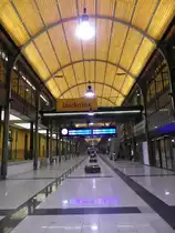 Hauptbahnhof Breslau (Wroclaw) nach dem Umbau am 24. August 2012 fr�h zwischen 1:30 und 2:00 Uhr