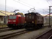 185 098-1 und BT 14 am 05.11.2011 in Konstanz.