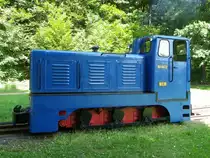 K� 0472 (LKM Babelsberg 250 480 / 1969) an der Endhaltestelle Bad Muskau (sorbisch: Muzakow) - Sommer 2012