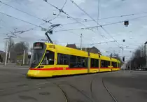 Tango mit der Betriebsnummer 160 auf der Linie 10 f�hrt auf die Haltestelle Bahnhof SBB ein. Die Aufnahme stammt vom 09.03.2013.