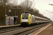 ES 64 U2-025 am EC 6 durch Freiburg-St.Georgen. 16.3.13