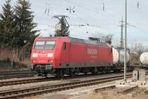 145 013-9 auf dem berholgleis in Haltingen am 08.03.2013.