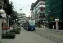 Z�rich VBZ Tram 2 (Be 4/6 1607) Badenerstrasse / Stauffacherstrasse im August 1986.