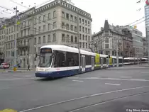 tpg Nr. 883 (Be 6/8 Bombardier Cityrunner) am 7.3.2013 in Genf, 22-Cantons