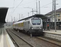 Prima 2 (47502) wartet am 21. M�rz 2013 mit einem Messzug in Lichtenfels auf die Ausfahrt.