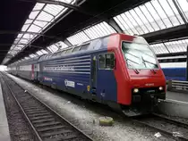 SBB - 450 044-3 im Hauptbahnhof Z�rich am 18.03.2013