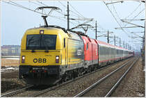 1216 210  Kapsch  & 1116 181 ziehen den OIC 531  Sonnenstadt Lienz  von Wien Meidling nach Lienz.
Zeltweg 23.3.2013