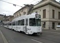 Der neue Clariant Werbezug mit dem Be 4/4 493, dem B 1501 S und dem B 1460 auf der Linie 14 in voller Fahrt Richtung Haltestelle Bankverein. Die Aufnahme stammt vom 21.03.2013.
