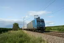 185 536-0 mit einem gemischten KLV am 14.07.12 bei H�gelheim.