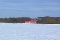 Ein einzelner 628 f�hrt die k�rzere Variante des RE 17 (Hagen-Warburg). Bei Wickede ist er am 26.1.2013 unterwegs