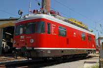 Turmtriebwagen 701 065-5 am 13.05.2008 im Bw Freilassing (Lokwelt Freilassing).

Hersteller: Waggon- und Maschinenbau GmbH, Donauwörth
Fabriknummer: 1460
Baujahr: 1962
Indienststellung: 19.03.1962
Erst-Bw: Freilassing
Umbeheimatungen: Mühldorf, München (ESt. Freilassing)
Ausmusterung: 01.02.2005
Verbleib: Lokwelt Freilassing
Betreibernr. z.Z.d. Aufnahme: 701 065-5
ursprüngl. Betriebsnr.: München 6215