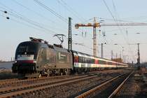 182 573 / ES 64 U2-073 am EC6 in Br�hl am 02.04.2013