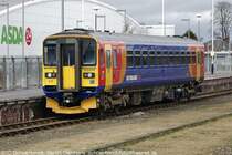 Boston,  East Midlands Trains  DMU 153374 nach Skegness, 2012,03,16, 12,20