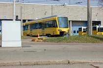 Neue Stadtbahn (DT8.12) der Stuttgarter Stra�enbahnen AG am 4. April 2013 im Betriebshof 1.