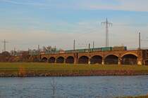 Eigentlich hatte ich an diesem 27.3.2013 auf einen Albatros gewartet, doch der kam nicht, sodass die E42 151 das Tageshighlight wurde