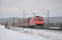 185 387 (91 80 6185 387-8 D-DB) mit Erzzug nach Linz am 09.02.2013 bei P�lling