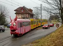 BLT: Zusammen mit einer Be 4/8 Doppeltraktion leistete der B 1322 w�hrend der Basler Fasnacht 2009 noch wertvolle Dienste auf dem Streckenabschnitt Basel-Heuwaage - Rodersdorf. Diese Aufnahme ist am 2. M�rz 2009 in Leymen entstanden.

Foto: Walter Ruetsch 