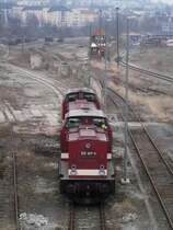Am 04.04.13 standen in Gera die 202 425-5 und die 202 327-3 der LEG.