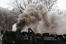 Kleine  Rauchstudie  von 99 7245, aufgenommen am 26.01.2013 im Bahnhof  Eisfelder Talm�hle .