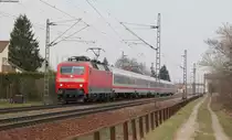 120 133-4 mit dem IC 2056 (Heidelberg Hbf-Saarbr�cken Hbf) bei B�hl Iggelheim 2.4.13