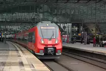 442 639-1 & 442 824-9 als RB14 (RB 18923) von Nauen nach Berlin-Sch�nefeld Flughafen, bei der Ausfahrt aus dem Berliner Hbf. 05.04.2013