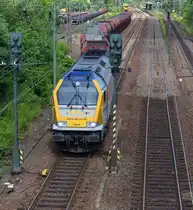 Voith Maxima im Bauzugdienst - 16.07.2012: Ein Tag ohne Regen, eine Besonderheit des Sommers 2012.
An der KBS 680 wird gearbeitet, Vollsperrung f�r 6 Wochen.

Voith Maxima 40 CC bezeichnet als V500.06 (92 80 1264 006-8 D-SGL) der SGL zieht ihre leeren Schotterwagen aus Sulzbach in Richtung Saarbr�cken Rbf. ab.
Bahnstrecke 3511 Bingen - Saarbr�cken.

