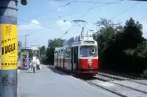 Wien WVB SL 65 (E2 4089) Kn�llgasse / Quellenstrasse im August 1994.