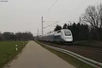 TGV Euroduplex 4723 Richtung Marseille bei Rastatt-Niederb�hl. Aufgenommen am 27.03.2013.
