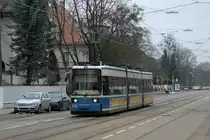 ...und R 2.2 2110 am 30.03.13 in der Romanstra�e