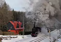 Nach Filmaufnahmen in G�rlitz ging es am 26.03.2013 f�r die 58 311 und ihre Donnerb�chsen wieder zur�ck nach Ettlingen. Hier schnauft die badische G12 gerade die Tharandter Rampe hoch.