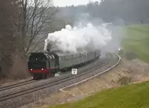 Sonderzug von T�bingen �ber Sigmaringen, Aulendorf und Ravensburg nach Friedrichshafen, hier kurz vor Meckenbeuren, 06.04.2013
