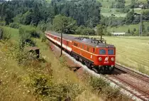 1010.20 f�hrt mit R-5015 am 23.7.86 zwischen Lend und Schwarzach/St.Veit