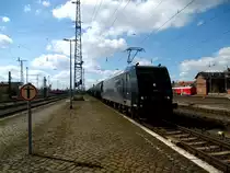 Am 07.04.2013 kam 185 545 mit einem Kesselzug durch Stendal in Richtung Magdeburg/Leuna.