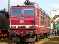 Die letzte bei der DB noch im Dienst stehende 180 011 mit alter Farbgebung. War zusehen beim  5.Dresdner Dampfloktreffen am 07.04.13.