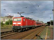 Am 14.08.06 Bf Radebeul Ost: Lok 143 306-9 mit RE38506 nach Cottbus. Wegen Bauarbeiten im Bereich Dresden wendeten die Z�ge dieser Linie (RE18) bereits dort, statt in Dresden-Neustadt.