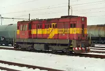 742 296-7 am 08.J�nner 2002 im Bf. Bratislava Ustredna Nakladna Stanica. (Scan vom Fotopositiv) 
