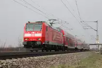 146 114-4 am 27.03.2013 beim ziehen eines RE von Offenburg nach Basel SBB. Hier bei H�gelheim.
