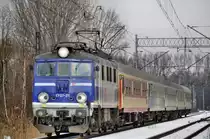 EP07 211 mit TLK54104 aus Olsztyn Glowny nach Bielsko Biala Glowna. In Katowice Piotrowice (02.04.2013).