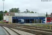 Blick von Friedrichshafen Stadt nach Westen auf das BOB-Depot am 9.8.07.